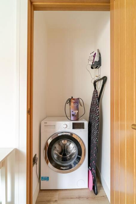Stunning 2 Bed Apartment, Heart Of The Barbican พลีมัธ ภายนอก รูปภาพ